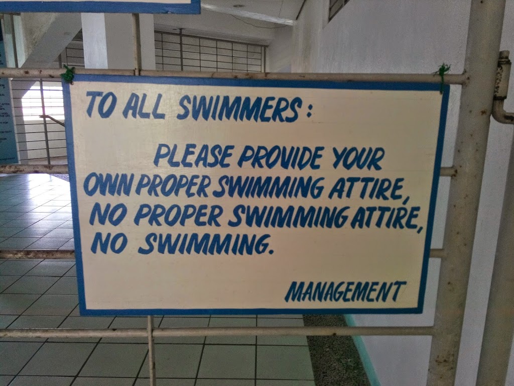 Holy crap I saw dolphins! Also featured,The Teves Aquacenter in Dumaguete…….